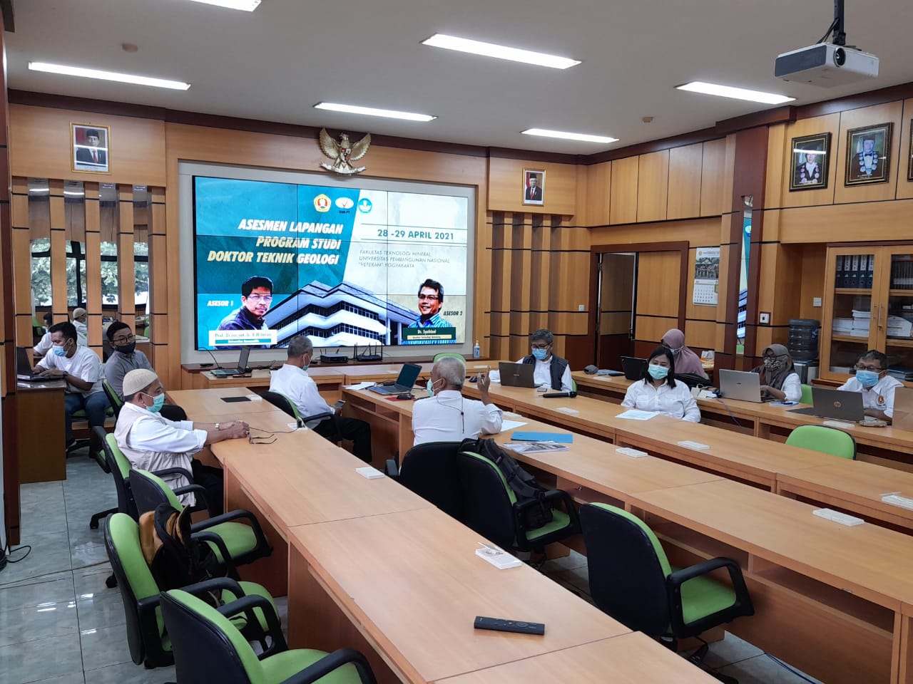 Program Studi Magister & Doktor <br> Jurusan Teknik Geologi
